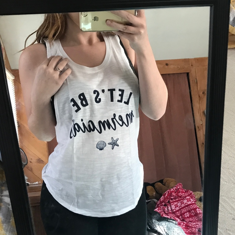🌹CLEARANCE🌹m e r m a i d s tee - Picture 2 of 5